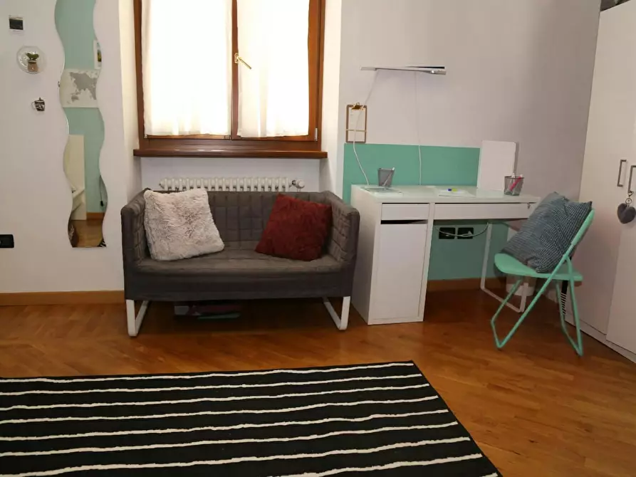 Immagine 3 di Camera in affitto  in Via delle Orfane a Trento