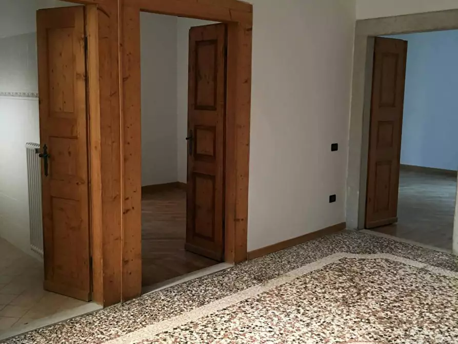 Immagine 8 di Camera in affitto  in Via delle Orfane a Trento