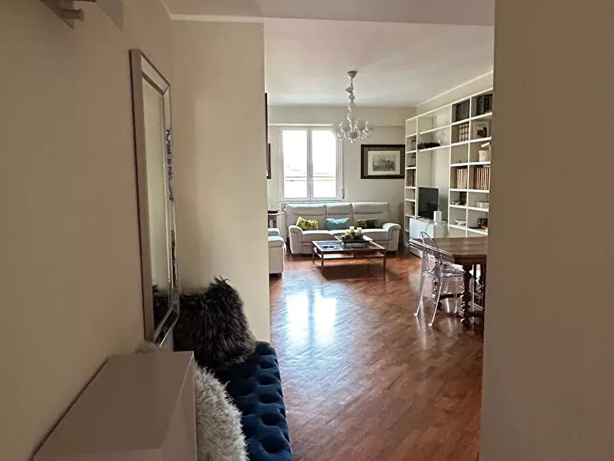 Immagine 6 di Appartamento in affitto  in Via Valtellina a Milano