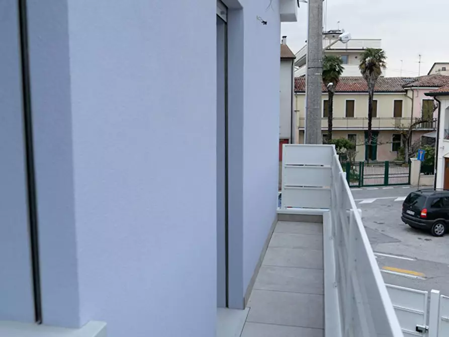 Immagine 10 di Camera in affitto  in Via Vecchia a Padova