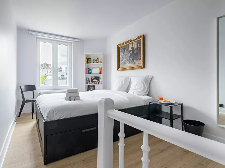 Immagine 3 di Appartamento in affitto  in Rue de l'Arbre Bénit a Ixelles