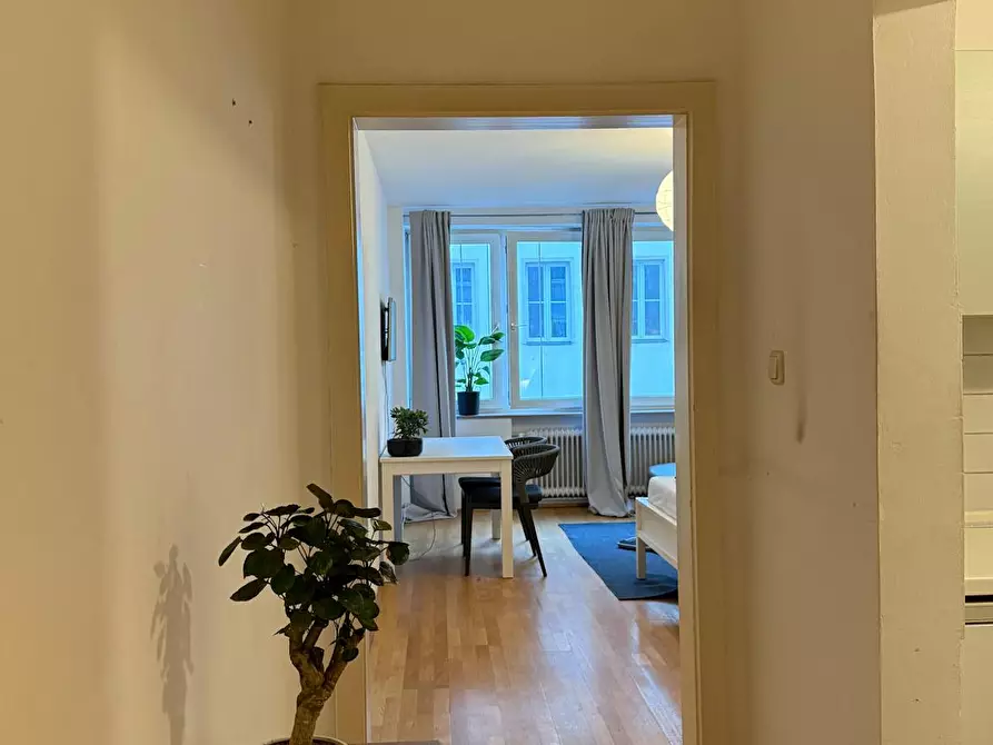 Immagine 6 di Appartamento in affitto  in Fliegenstraße a München