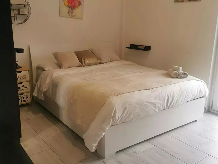 Immagine 2 di Camera in affitto  in Via Vittorio Scialoia a Milano