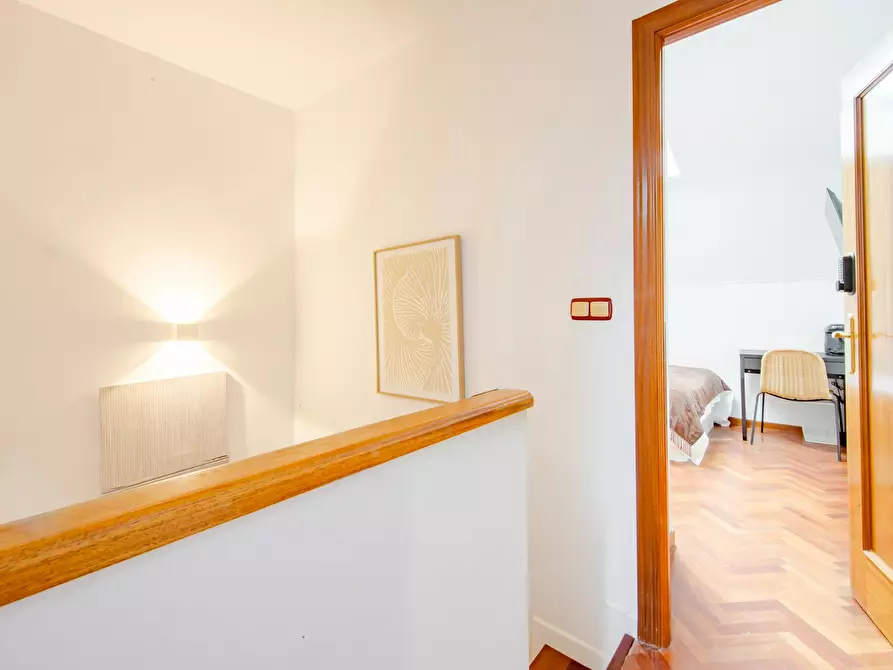 Immagine 6 di Camera in affitto  in Calle de Ulises a Madrid