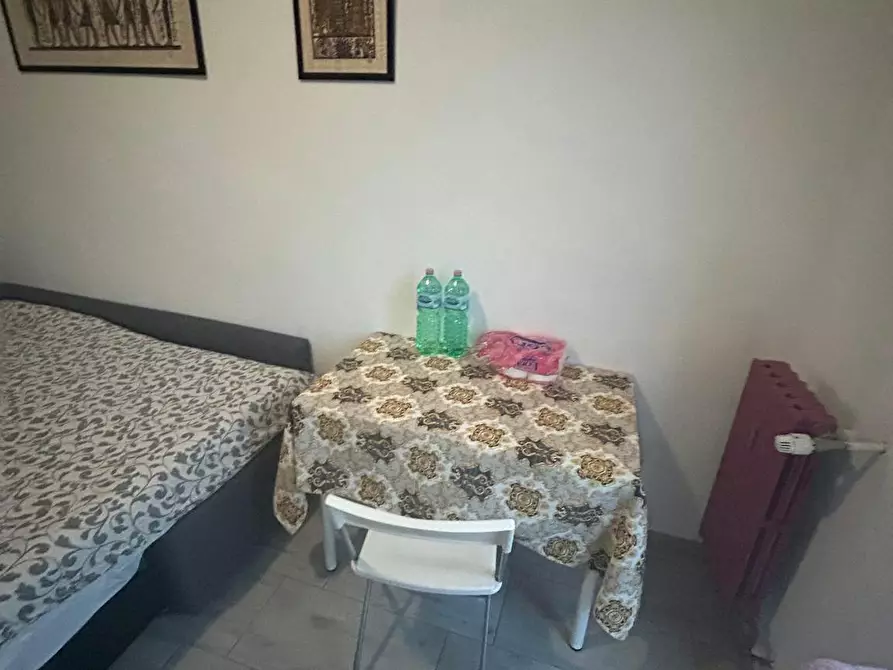 Immagine 3 di Camera in affitto  in Via Vittorio Scialoia a Milano