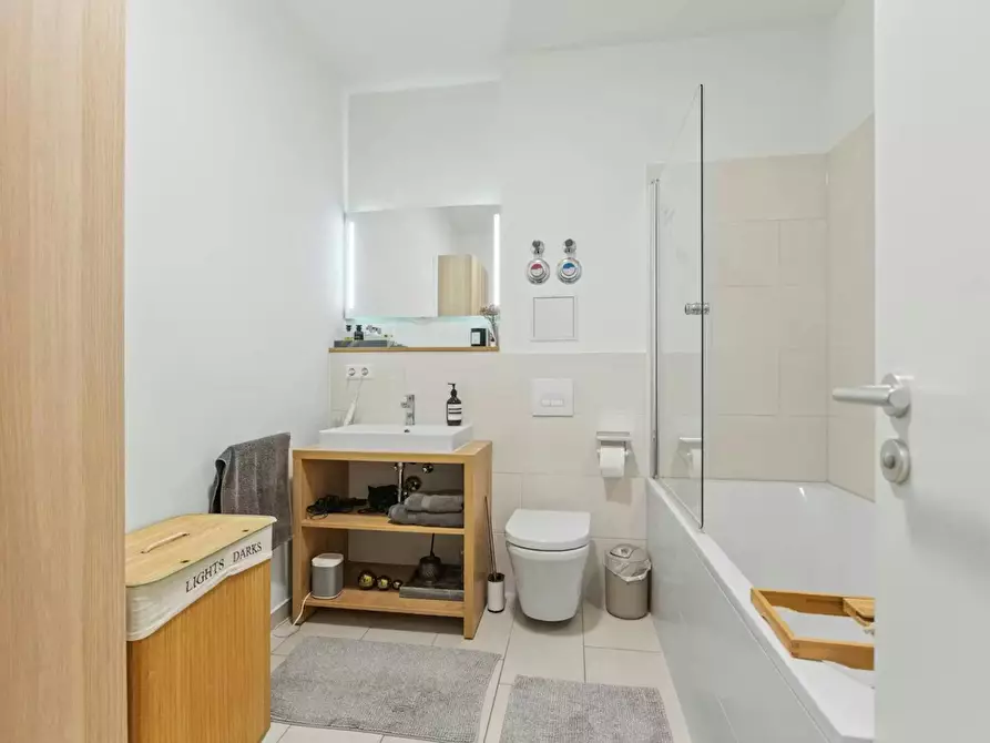 Immagine 9 di Appartamento in affitto  in Zimmerstraße a Berlin