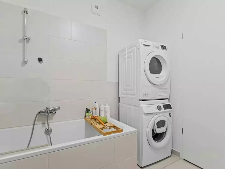 Immagine 10 di Appartamento in affitto  in Zimmerstraße a Berlin
