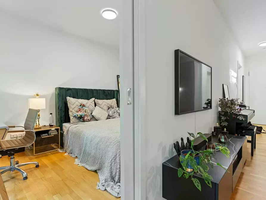 Immagine 5 di Appartamento in affitto  in Zimmerstraße a Berlin