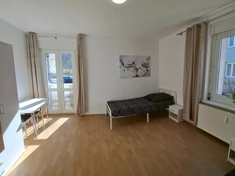 Immagine 10 di Appartamento in affitto  in Josef-Orlopp-Straße a Berlin