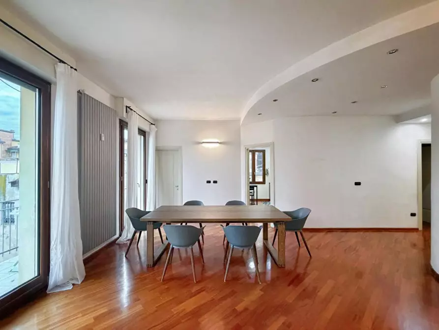 Immagine 4 di Appartamento in affitto  in Via San Felice a Bologna