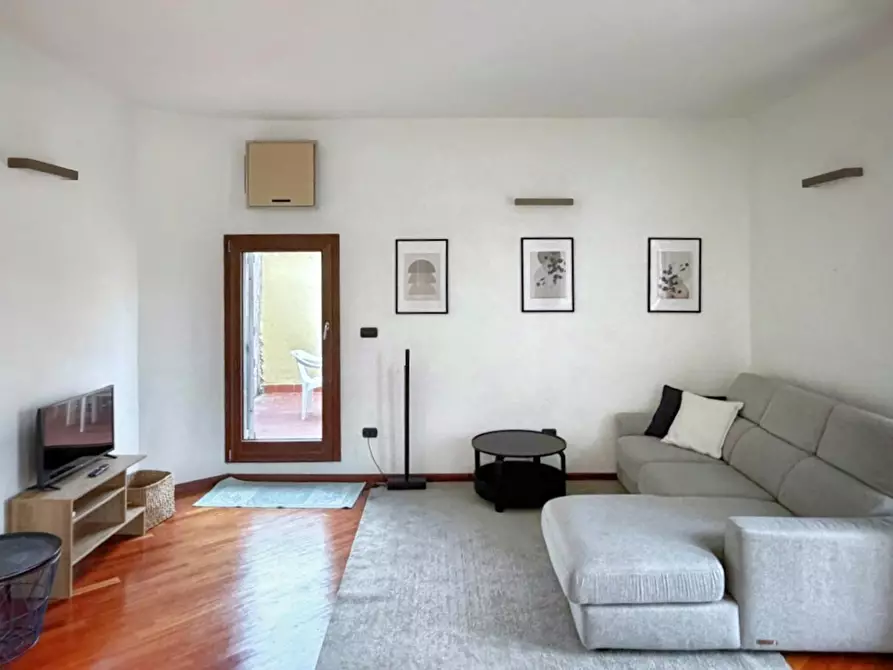 Immagine 3 di Appartamento in affitto  in Via San Felice a Bologna