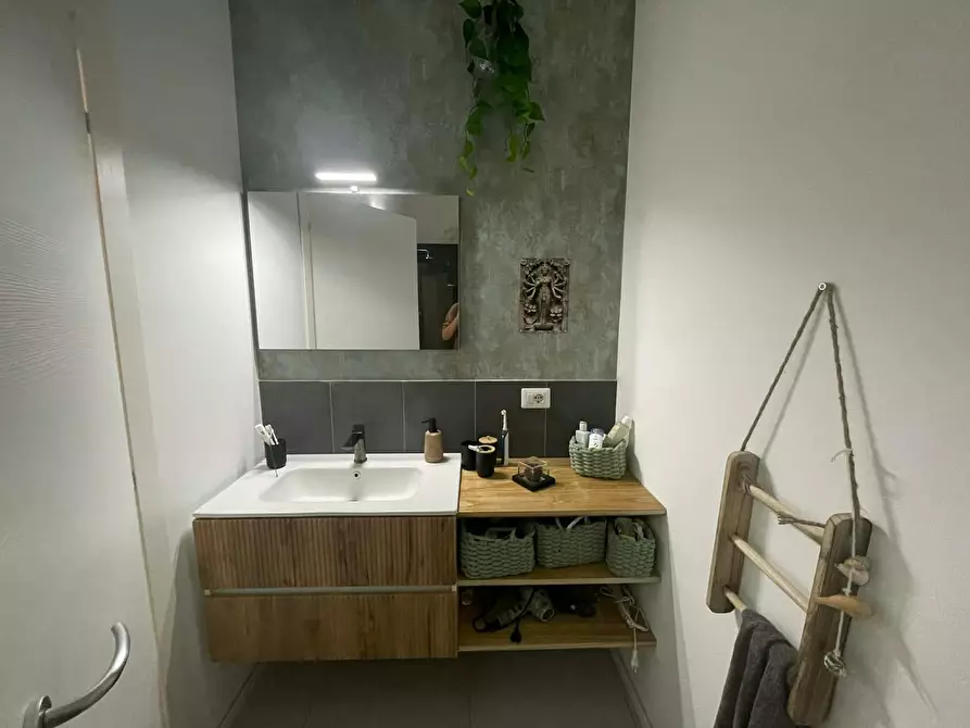 Immagine 9 di Casa indipendente in affitto  in Corso Giulio Cesare a Torino