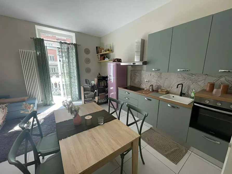 Immagine 1 di Casa indipendente in affitto  in Corso Giulio Cesare a Torino