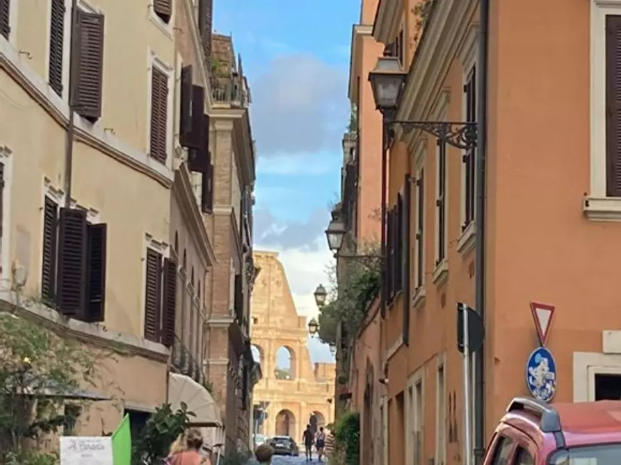 Immagine 10 di Appartamento in affitto  in Via Pompei a Roma