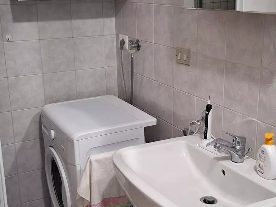 Immagine 8 di Camera condivisa in affitto  in Via Giovanni Martina a Torino