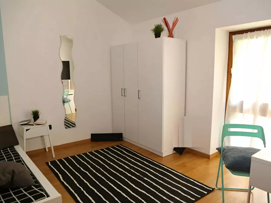 Immagine 2 di Camera in affitto  in Via delle Orfane a Trento
