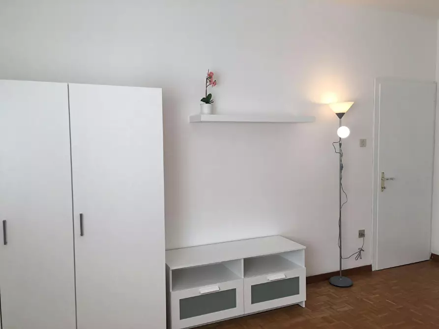 Immagine 3 di Camera in affitto  in Via Milano a Trento