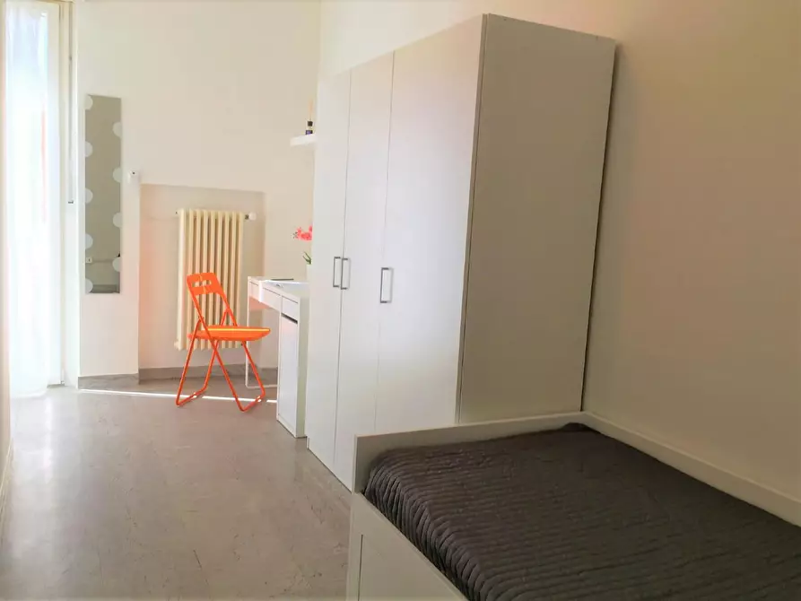 Immagine 2 di Camera in affitto  in Via Milano a Trento