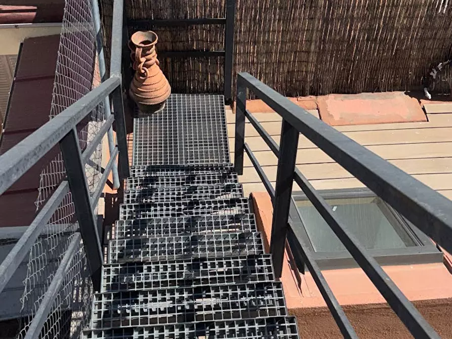 Immagine 10 di Casa indipendente in affitto  in Calle de Escalonilla a Madrid