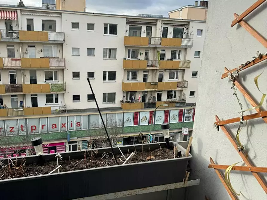 Immagine 6 di Appartamento in affitto  in Uhlandstraße a Berlin