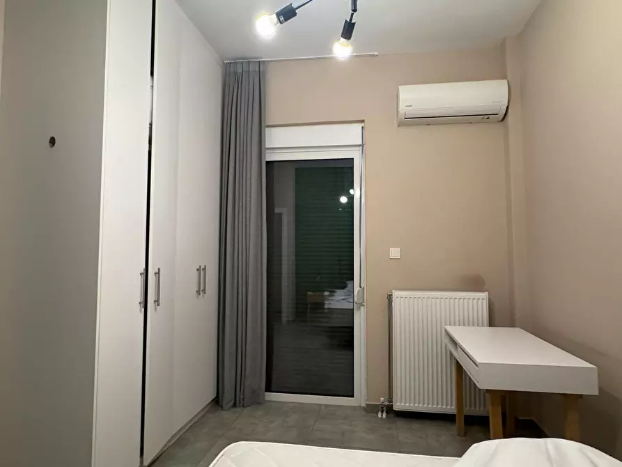 Immagine 2 di Camera in affitto  in Via Olindo Guerrini a Milano