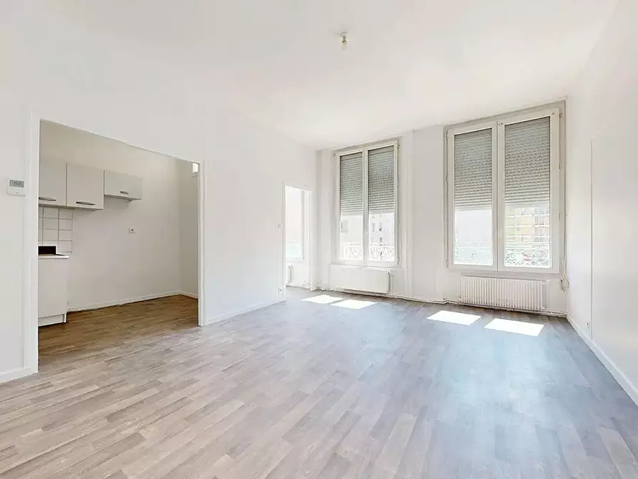Immagine 3 di Appartamento in affitto  in Rue Rabelais a Saint-Étienne
