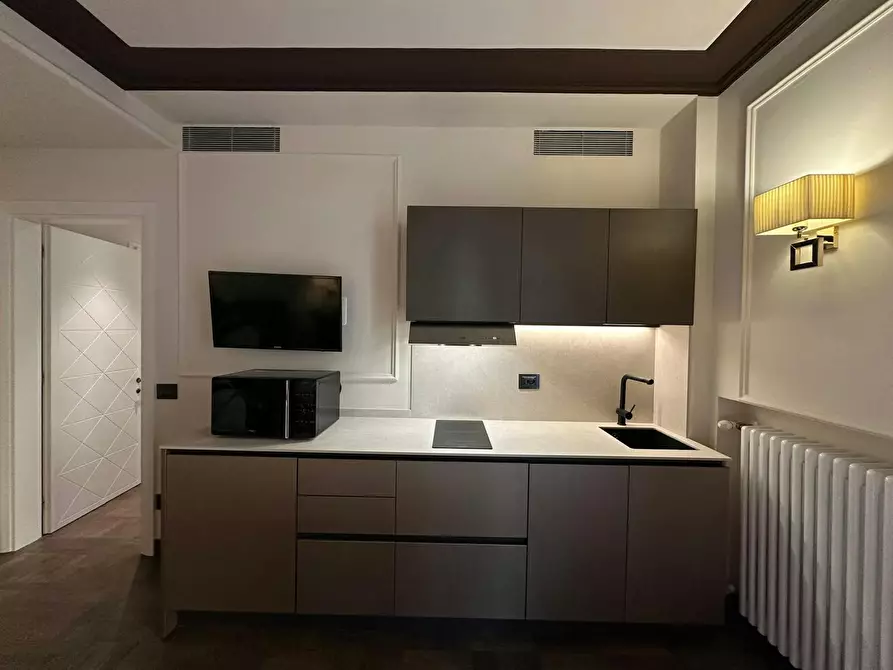 Immagine 7 di Appartamento in affitto  in Via dei Brunelleschi a Firenze