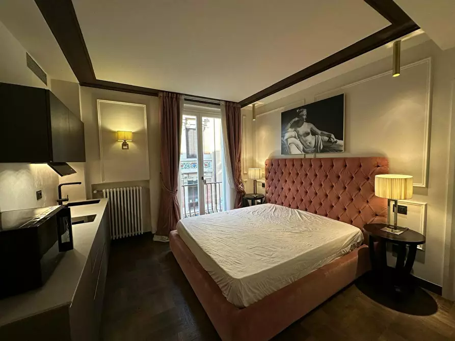 Immagine 1 di Appartamento in affitto  in Via dei Brunelleschi a Firenze