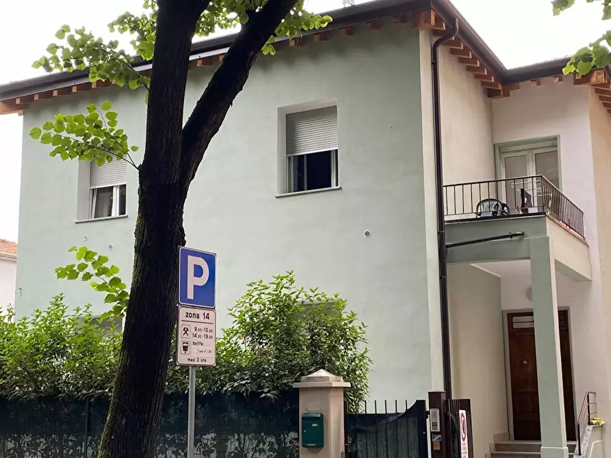 Immagine 6 di Camera in affitto  in Via Rolando dei Capelluti a Parma