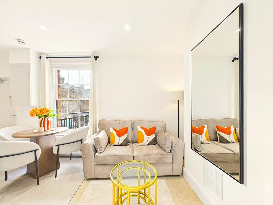 Immagine 9 di Appartamento in affitto  in Henrietta Street a Cheltenham