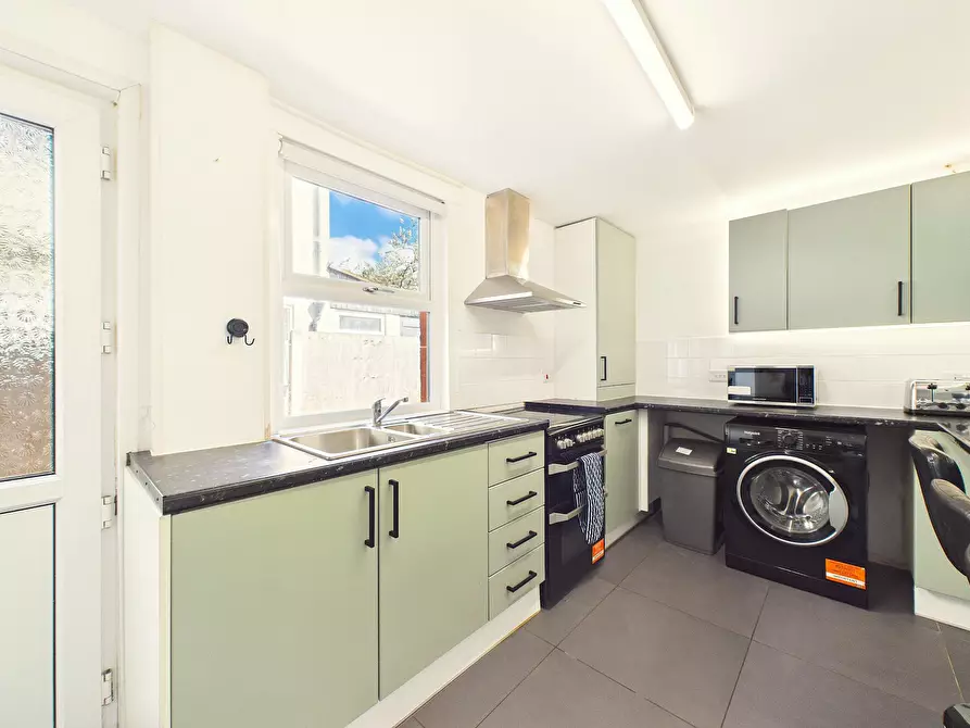 Immagine 9 di Casa indipendente in affitto  in Ridgway Road a 