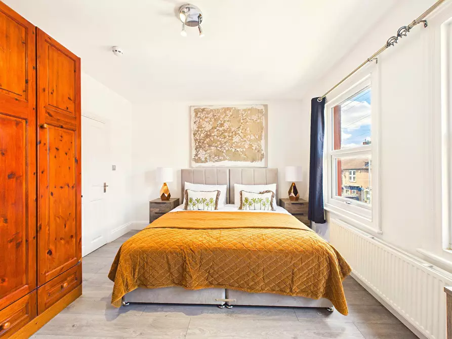 Immagine 1 di Casa indipendente in affitto  in Ridgway Road a 