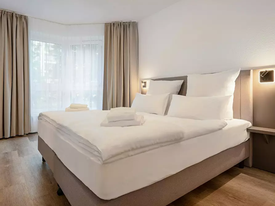 Immagine 4 di Appartamento in affitto  in Wilhelmstraße a Berlin