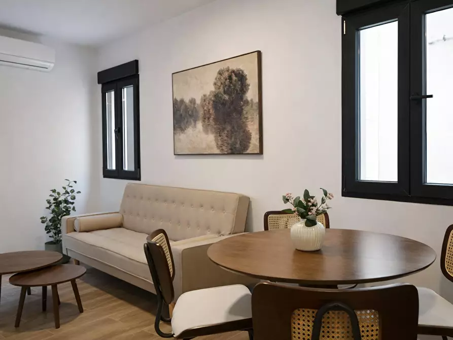 Immagine 1 di Appartamento in affitto  in Calle de Brescia a Madrid