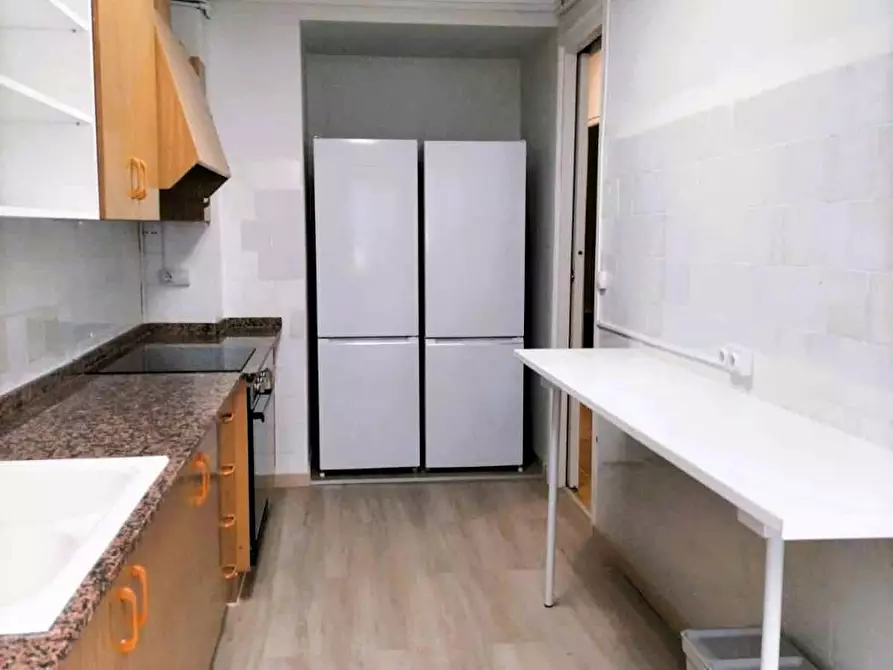 Immagine 6 di Camera in affitto  in Carrer de l'Olivereta a Valencia