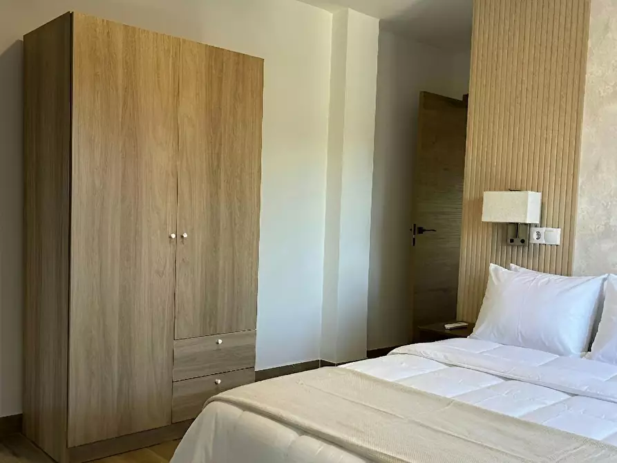 Immagine 10 di Appartamento in affitto  in Calle de Brescia a Madrid