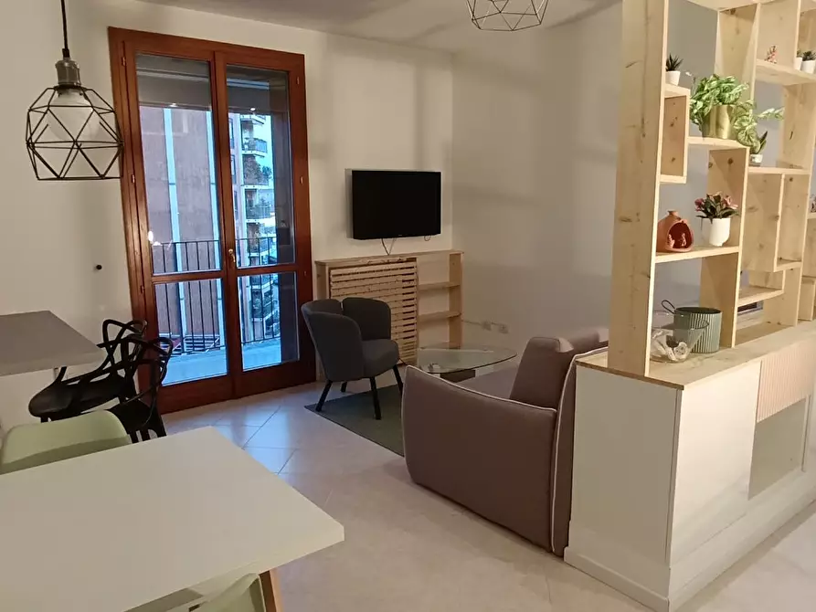 Immagine 1 di Appartamento in affitto  in Via Filippo Argelati a Milano