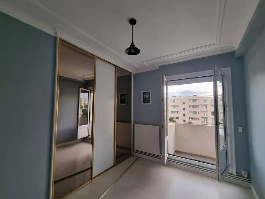 Immagine 4 di Appartamento in affitto  in Rue des Venets a Nanterre