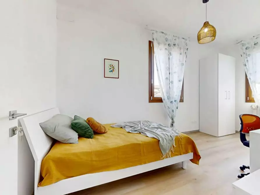 Immagine 3 di Camera in affitto  in Via Frà Giocondo da Verona a Venezia