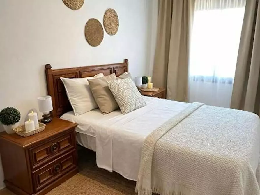 Immagine 7 di Casa indipendente in affitto  in Carrer Baix Penedès a Cunit