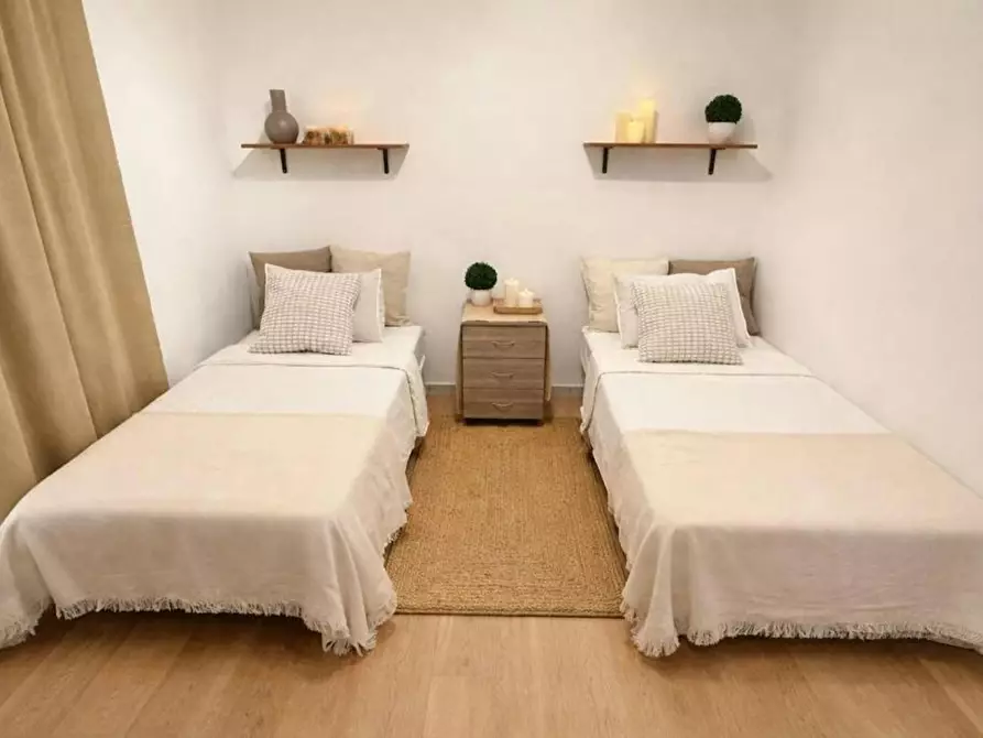 Immagine 9 di Casa indipendente in affitto  in Carrer Baix Penedès a Cunit