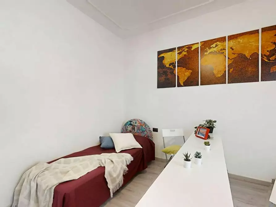 Immagine 8 di Camera in affitto  in Via Pietro Maroncelli a Padova