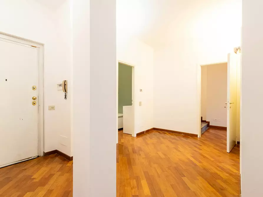 Immagine 10 di Camera in affitto  in Piazza Ventiquattro Maggio a Milano