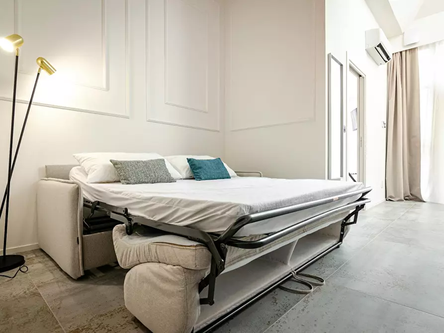 Immagine 8 di Appartamento in affitto  in Via Francesco Albani a Bologna