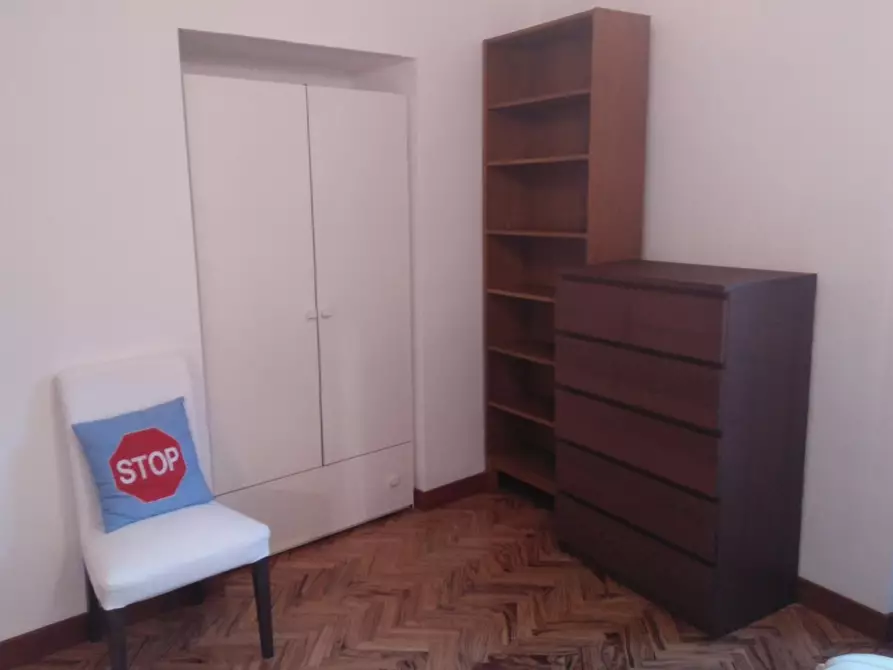 Immagine 3 di Camera in affitto  in Via Napoli a Roma