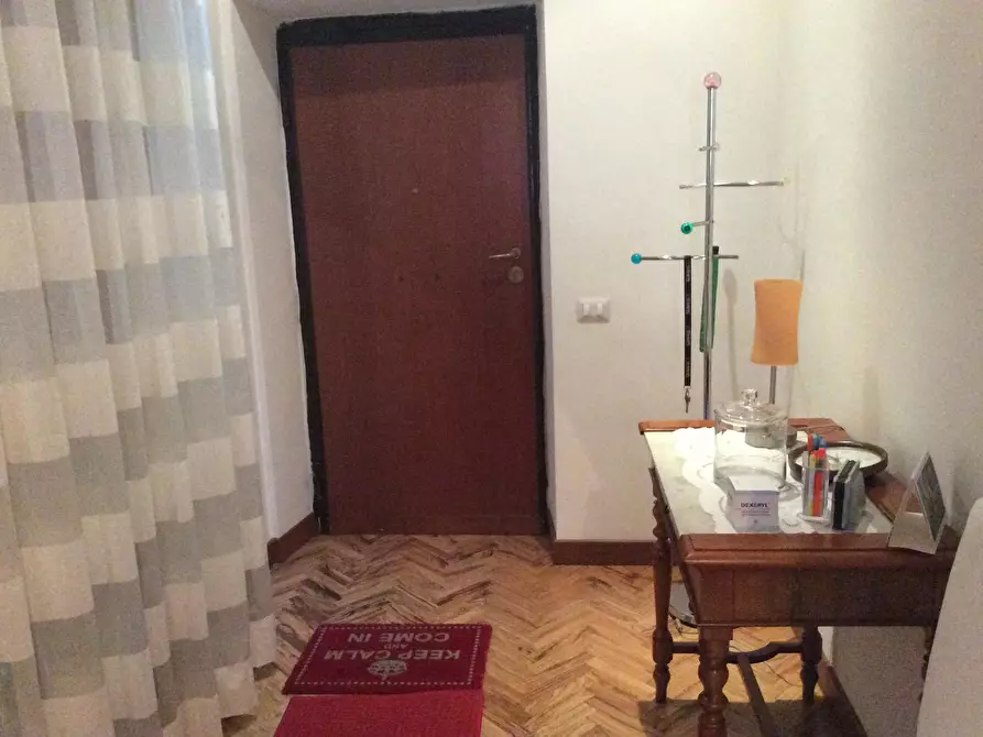 Immagine 10 di Camera in affitto  in Via Napoli a Roma