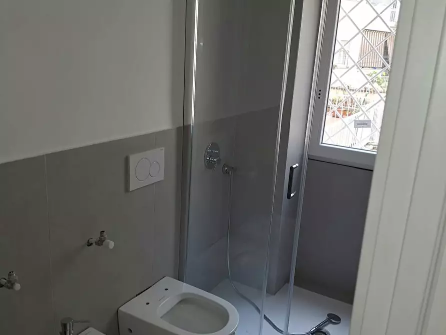 Immagine 1 di Appartamento in affitto  in Lungotevere degli Artigiani a Roma