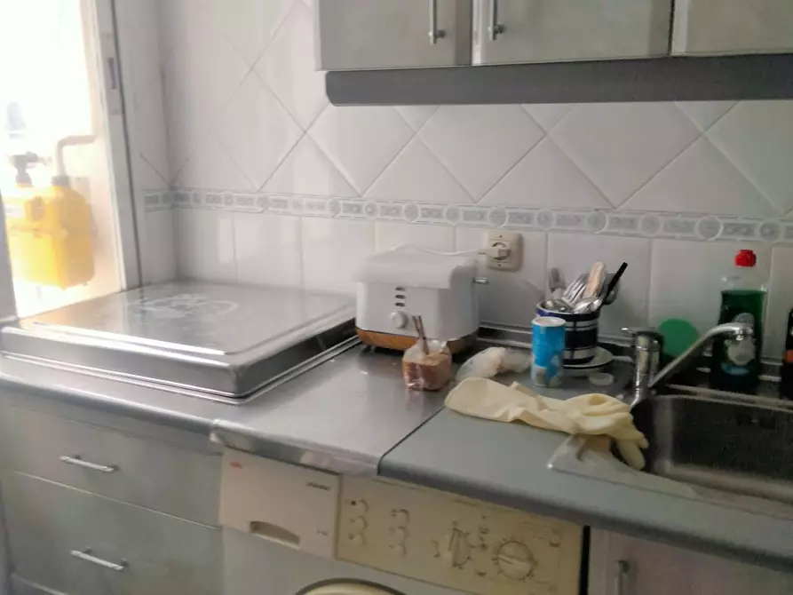 Immagine 7 di Camera in affitto  in Calle de Sanchidrián a Madrid