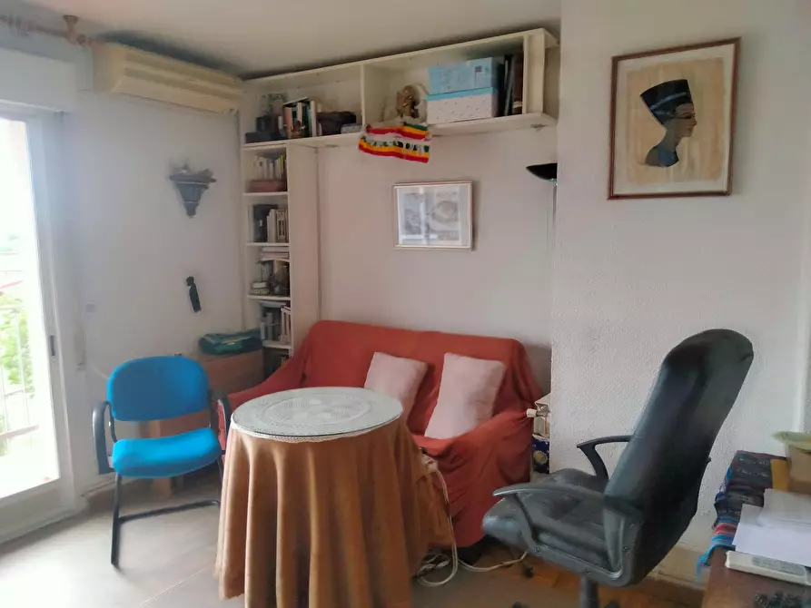Immagine 3 di Camera in affitto  in Calle de Sanchidrián a Madrid