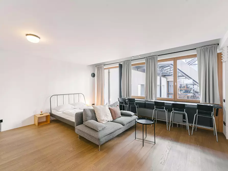 Immagine 2 di Appartamento in affitto  in Rungestraße a Berlin